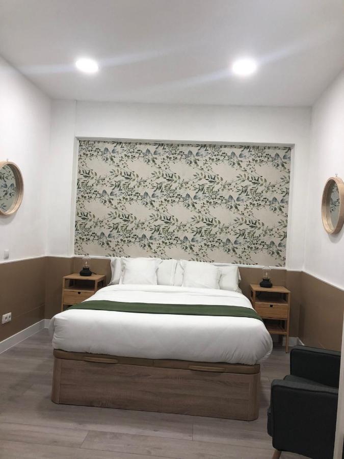 Hola Rooms Madrid Exterior photo