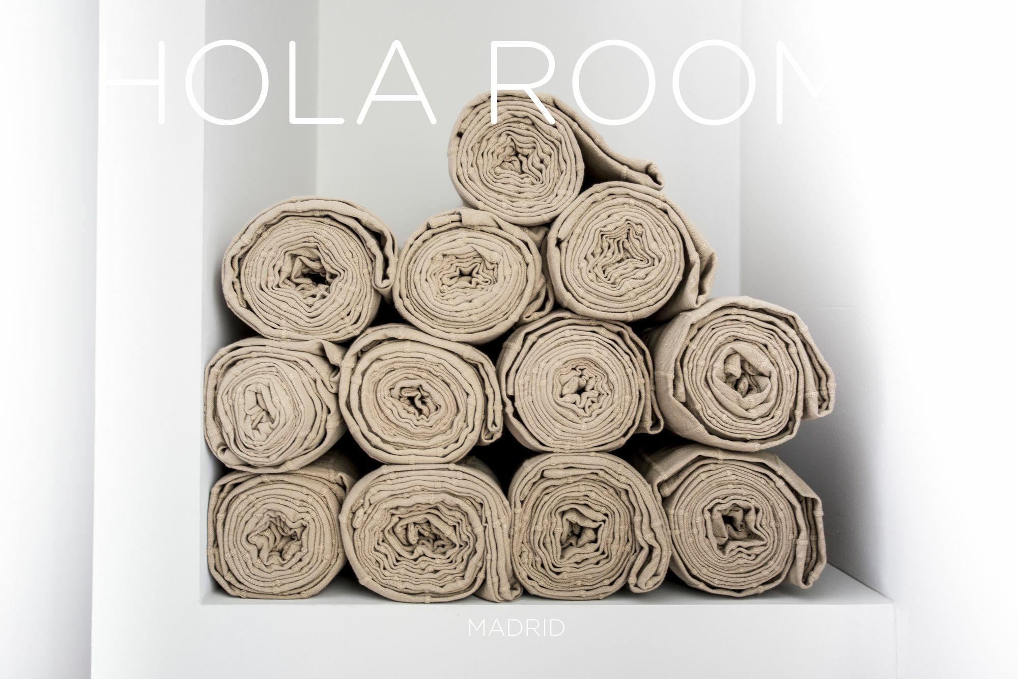 Hola Rooms Madrid Exterior photo